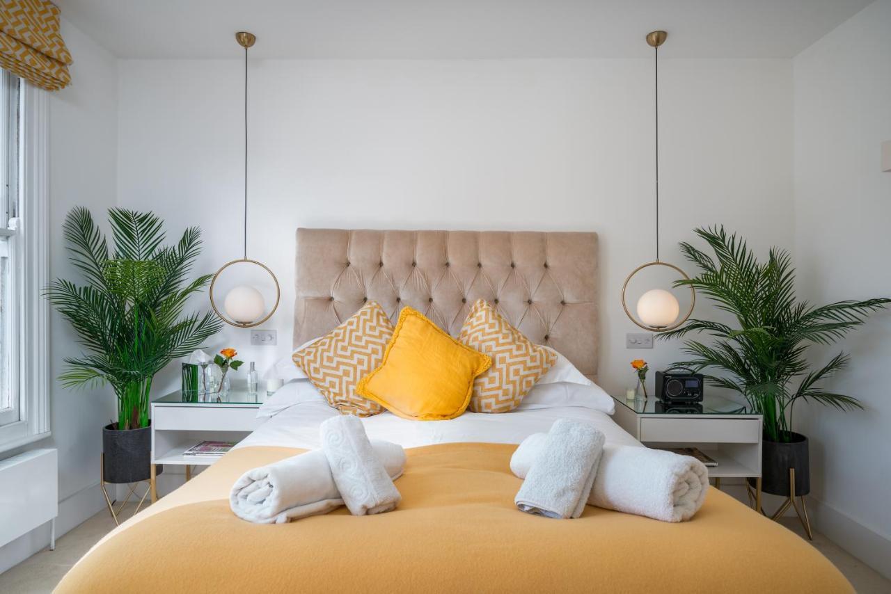 Captivating Apartment In Shepherds Bush Лондон Екстериор снимка